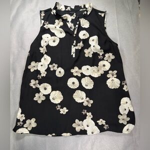 Talbots Ruffle Collar Sleeveless Button Up Floral Blouse